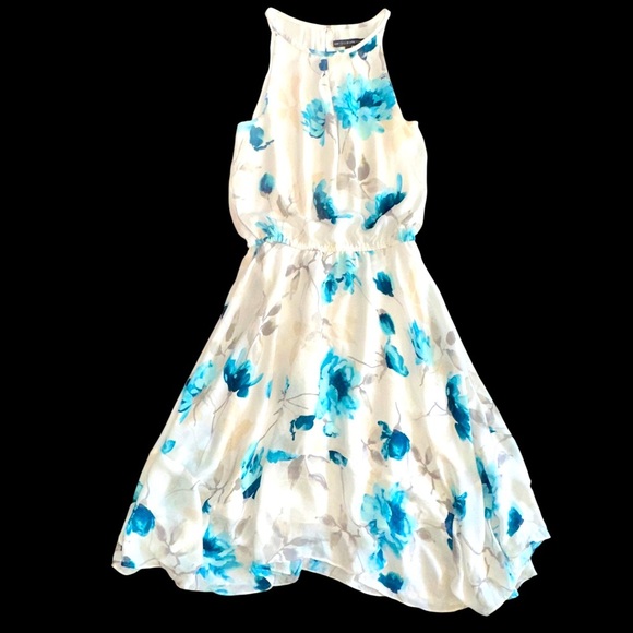 WHITE HOUSE BLACK MARKET FLORAL DRESS - Picture 5 of 7